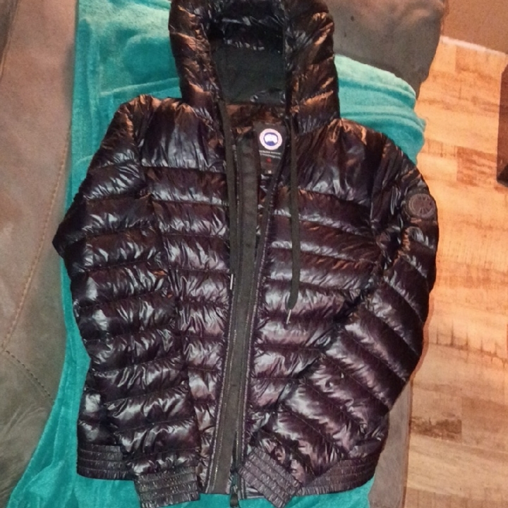 Canada Goose Black Shiny Quilted Hooded Puffer